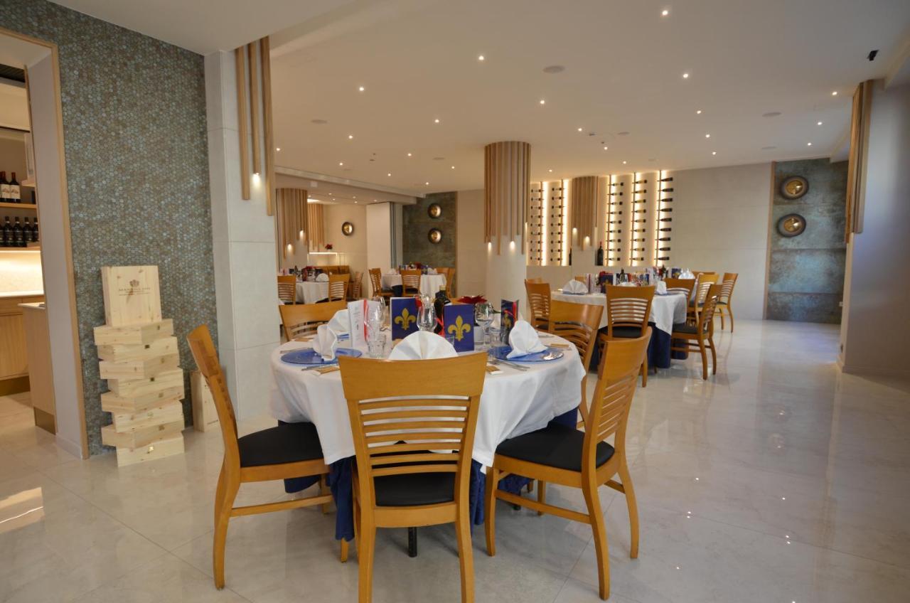 Hotel Ristorante Toscana Alassio Exterior foto